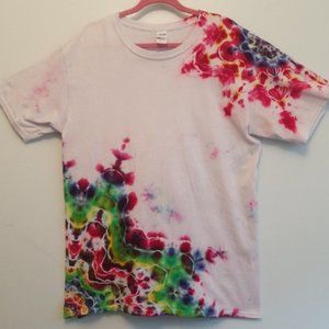 Men's L, NWT One-of-a-kind Hand tied & dyed Tshirt